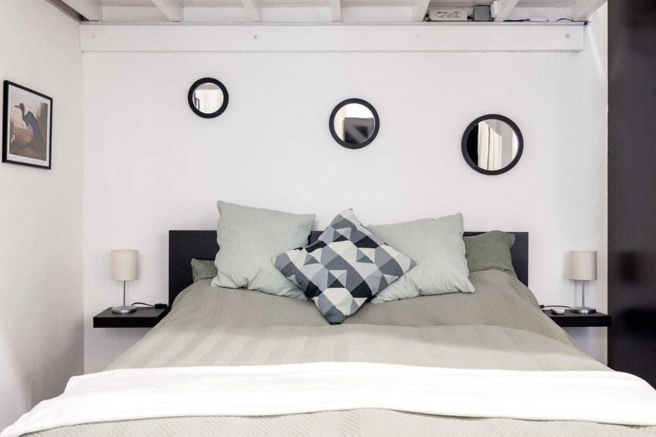 شقة Charming Downtown Hideaway Steps From New York Cafe! بودابست المظهر الخارجي الصورة